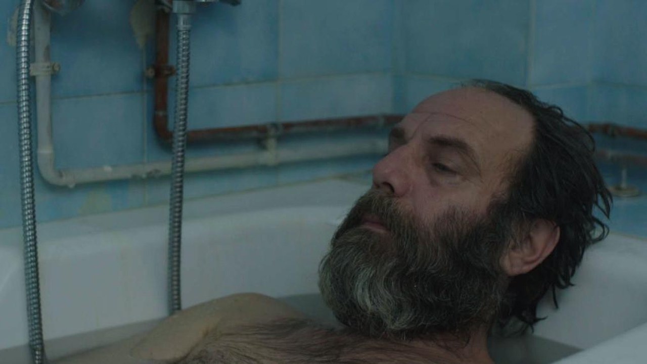 Ένας Ήσυχος Άνθρωπος (Α Simple Man) (2020)